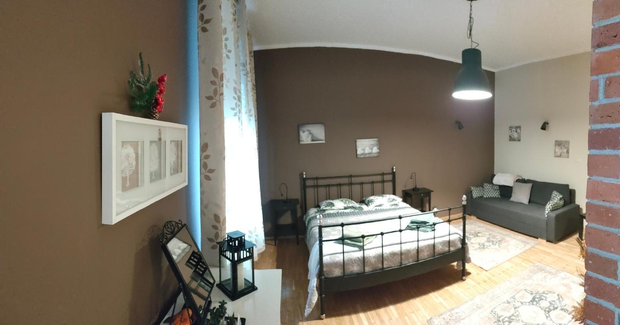 Elpida Apartment *